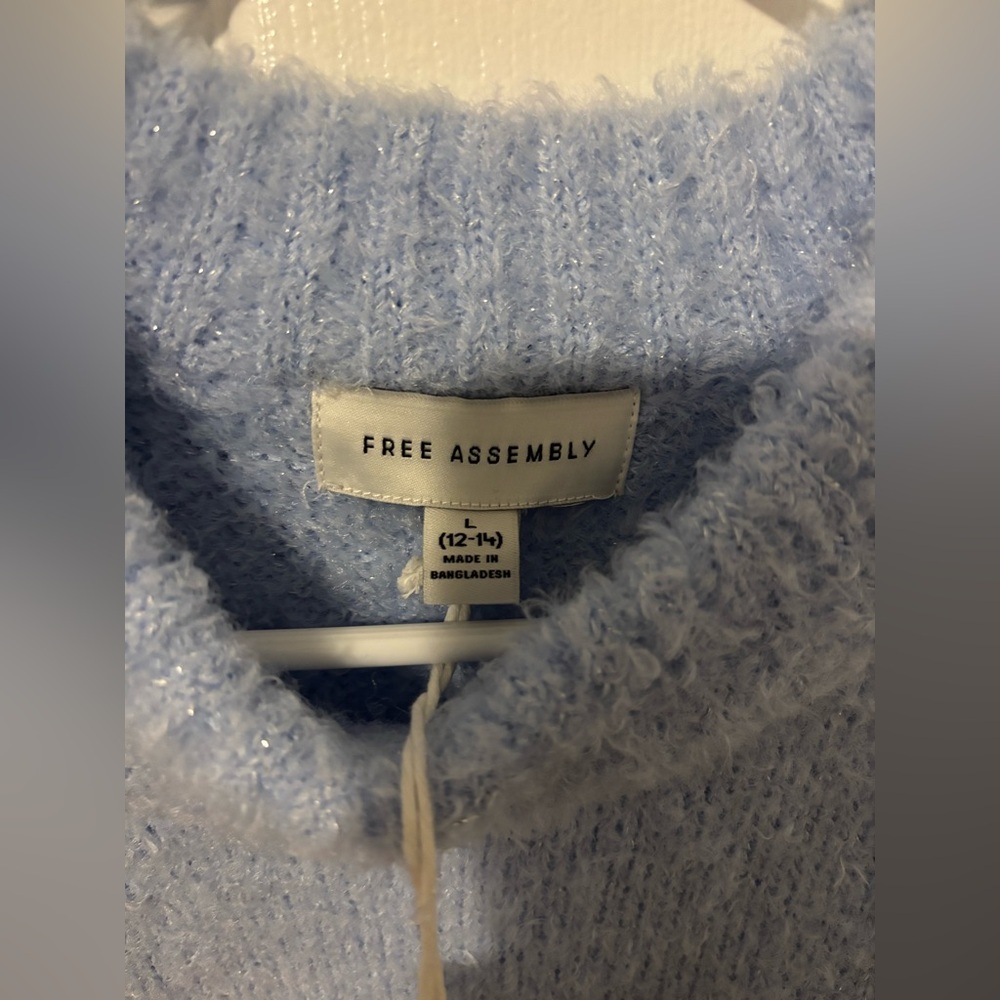 NWT Free Assembly Light Blue Women's Mock Neck Sweater - Picture 5 of 6